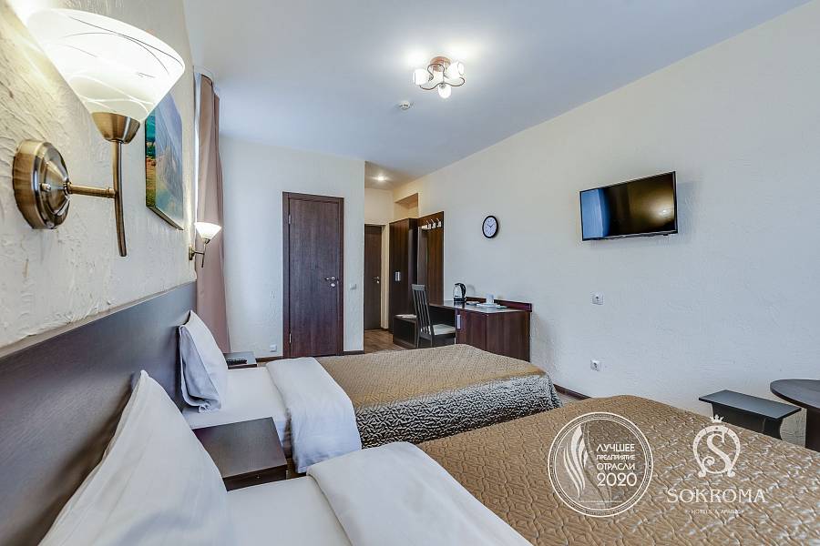 две раздельные кровати в номере фото